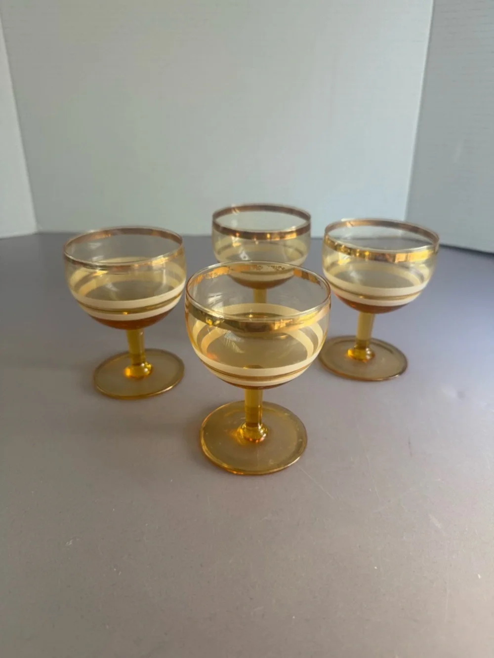 MCM Set of 4 Vintage Amber Wine Goblets with Gold Trim 70’s era